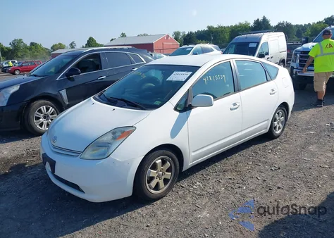 2005 Toyota Prius from USA, damaged, VIN JTDKB20U753063958